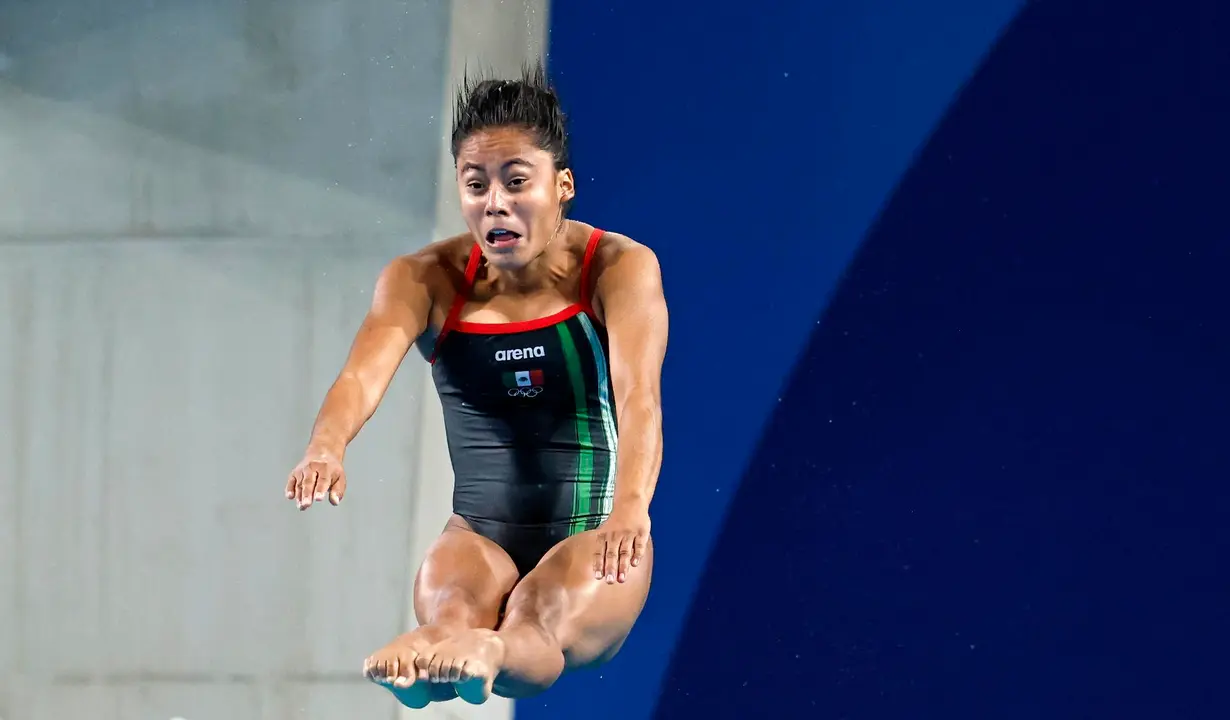 La saltadora mexicana Alejandra Estudillo se clasific&oacute; este viernes sexta en la final de trampol&iacute;n de tres metros de los Juegos Ol&iacute;mpicos de Par&iacute;s. EFE/EPA/TOLGA AKMEN