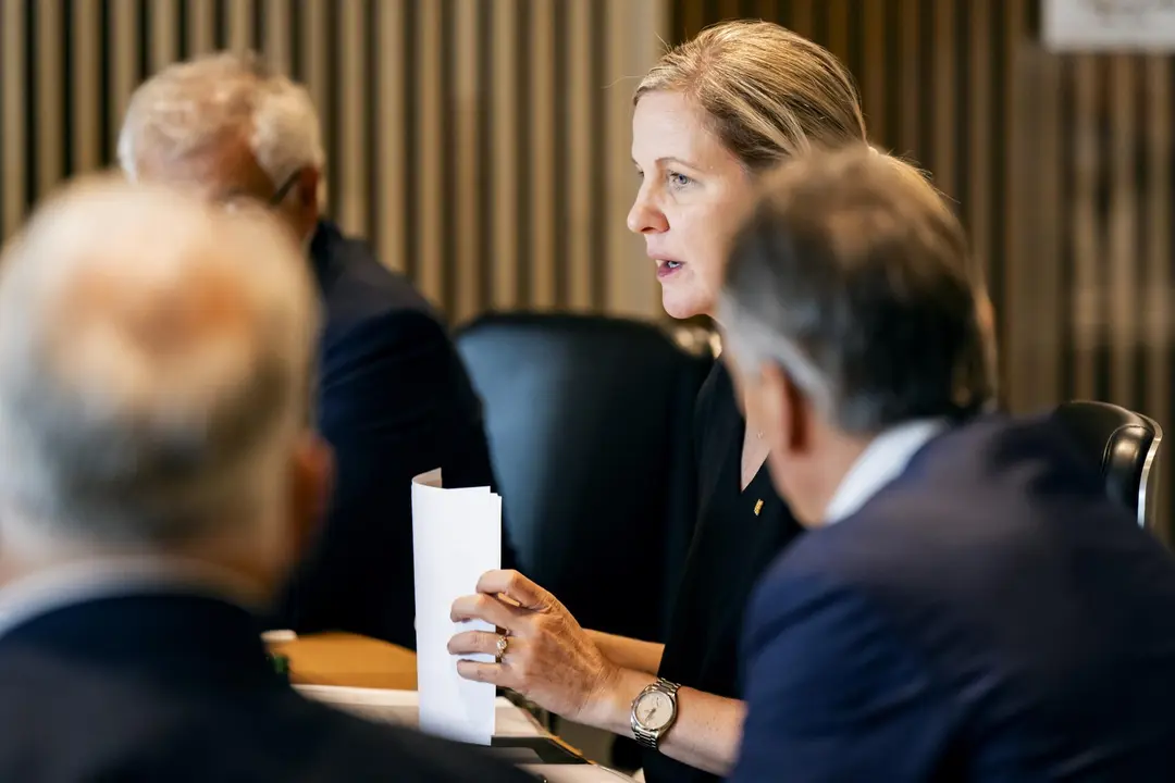 La presidenta del Comit&eacute; Ol&iacute;mpico Internacional (COI), Kirsty Coventry, durante la reuni&oacute;n del Comit&eacute; Ejecutivo del COI en Lausanne.EFE/EPA/JEAN-CHRISTOPHE BOTT